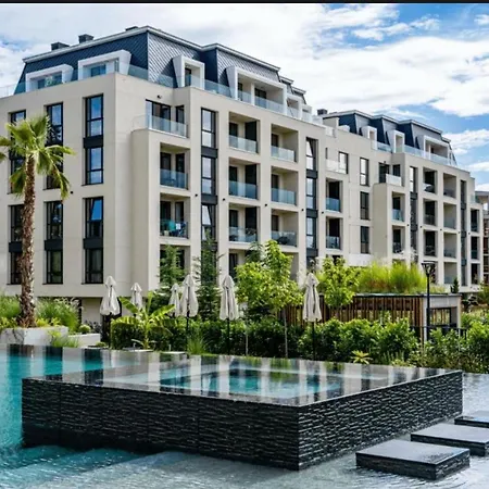 Azur Apartment